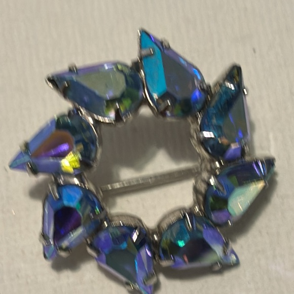 Vintage Stunning Pair of AB Rhinestone Brooches - Picture 5 of 10
